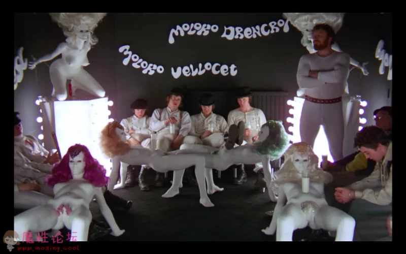 [发条橙].A.Clockwork.Orange.1971.BluRay.720p.x264.AC3-CMCT.mkv - 00.01.37.097.png